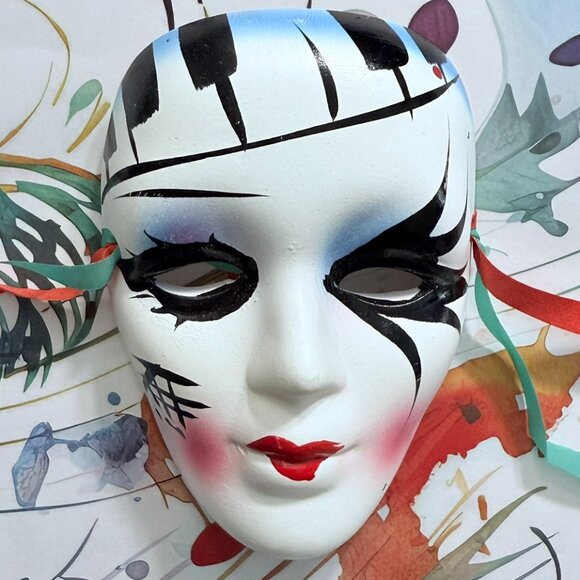 Hand-Painted Piano Keys Music Design Decorative Mask Theater Masquerade Venetian - Picture 2 of 7